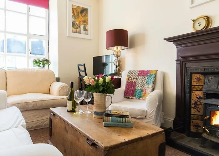 Cleo Gallery Kenmare